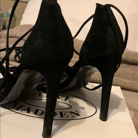 Women heels - Picture 3 of 5